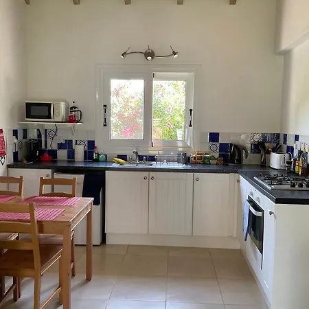 Little Blue House Tatil Evi