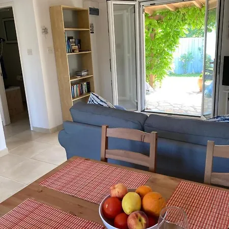 Prázdninový dům Little Blue House