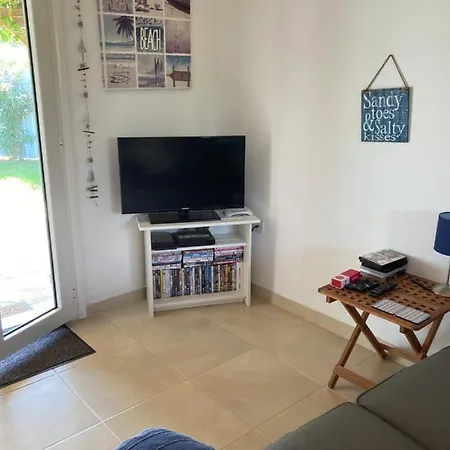 Prázdninový dům Little Blue House *